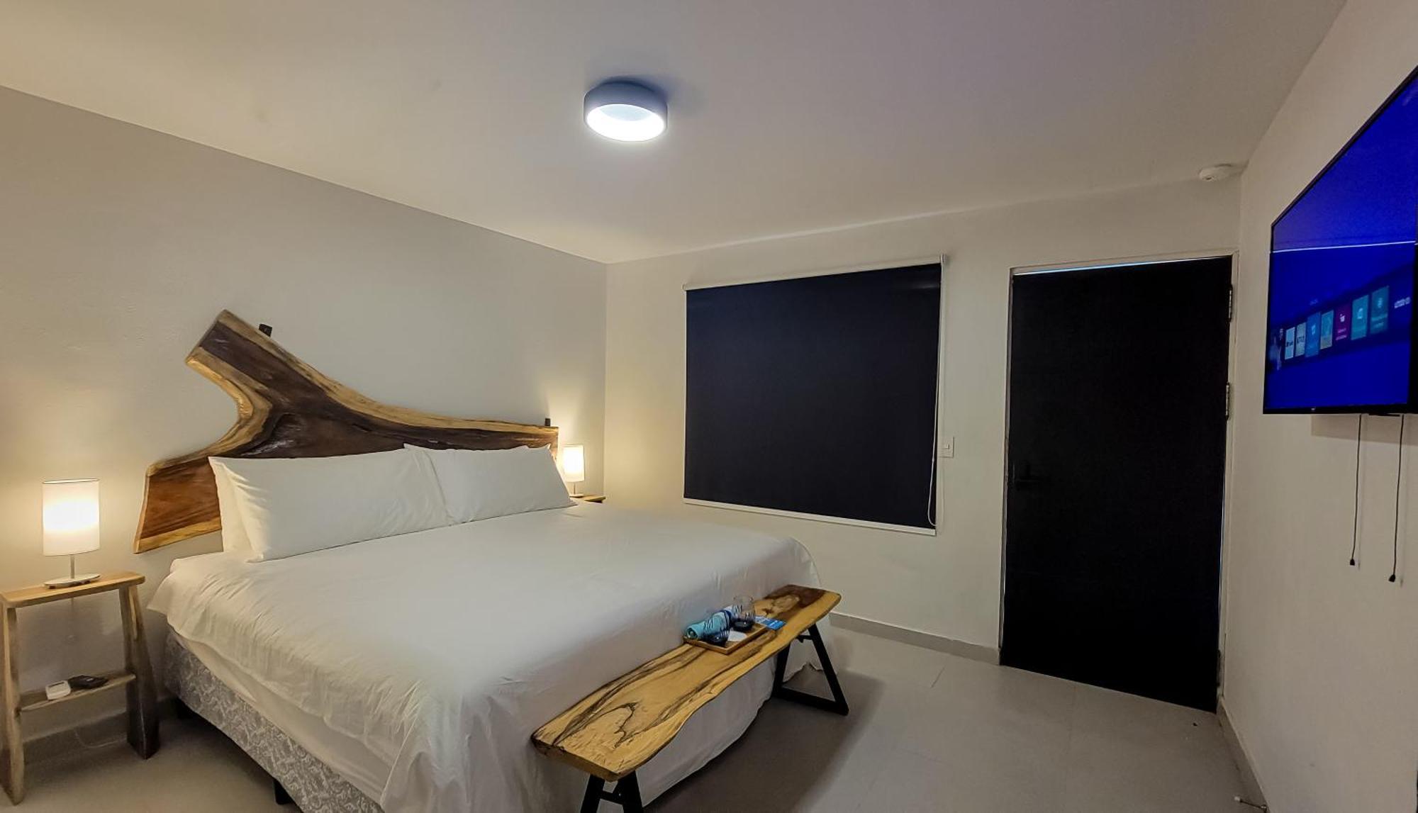 Anika Boutique Suites Coco Bagian luar foto