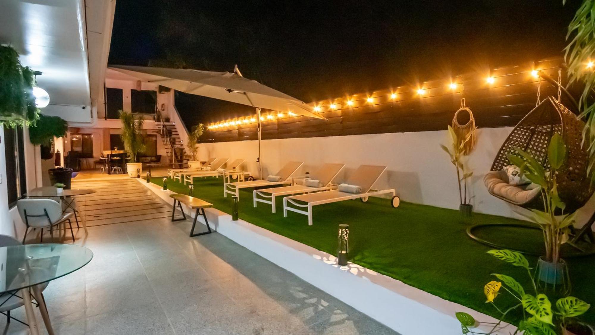 Anika Boutique Suites Coco Bagian luar foto