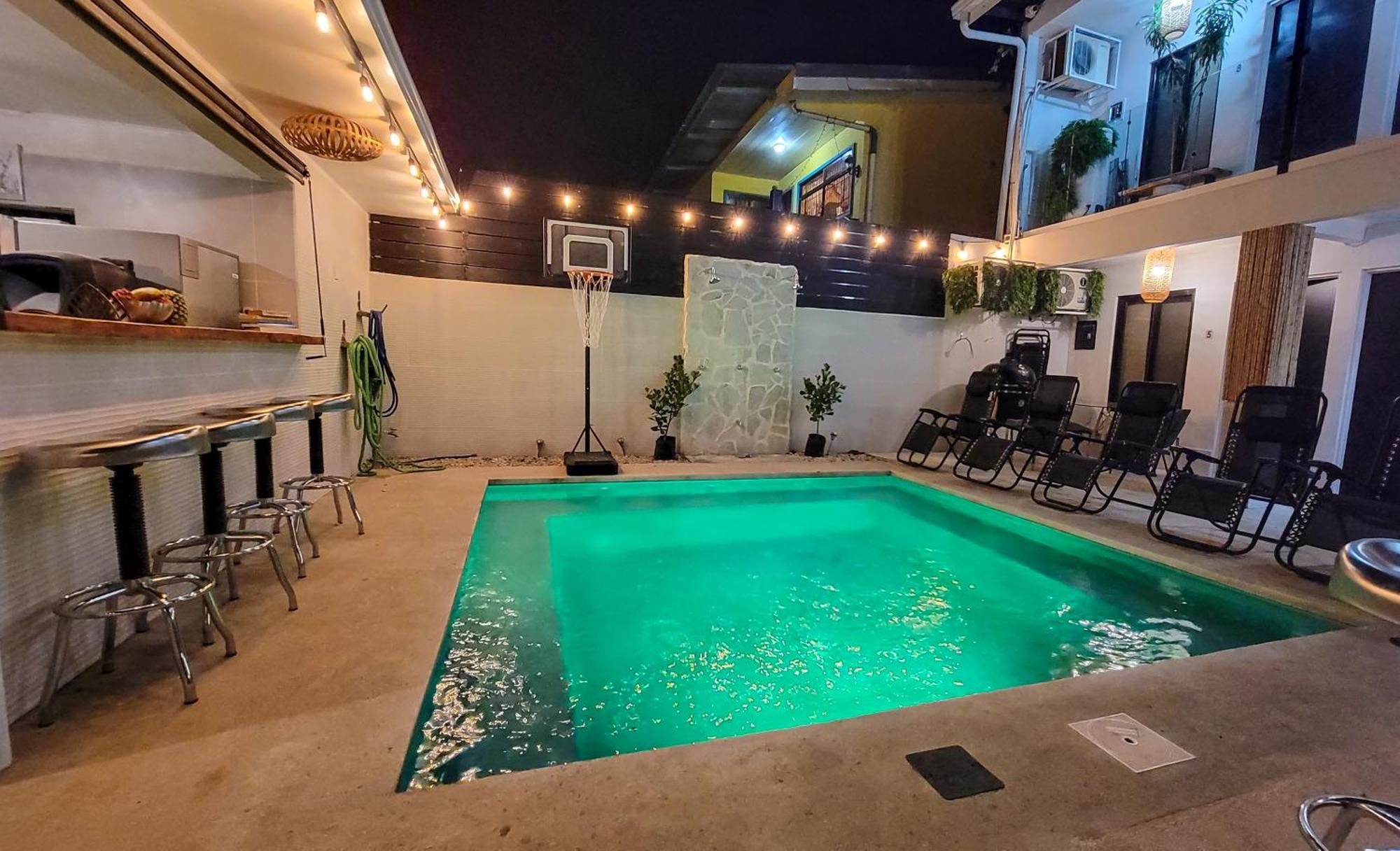 Anika Boutique Suites Coco Bagian luar foto